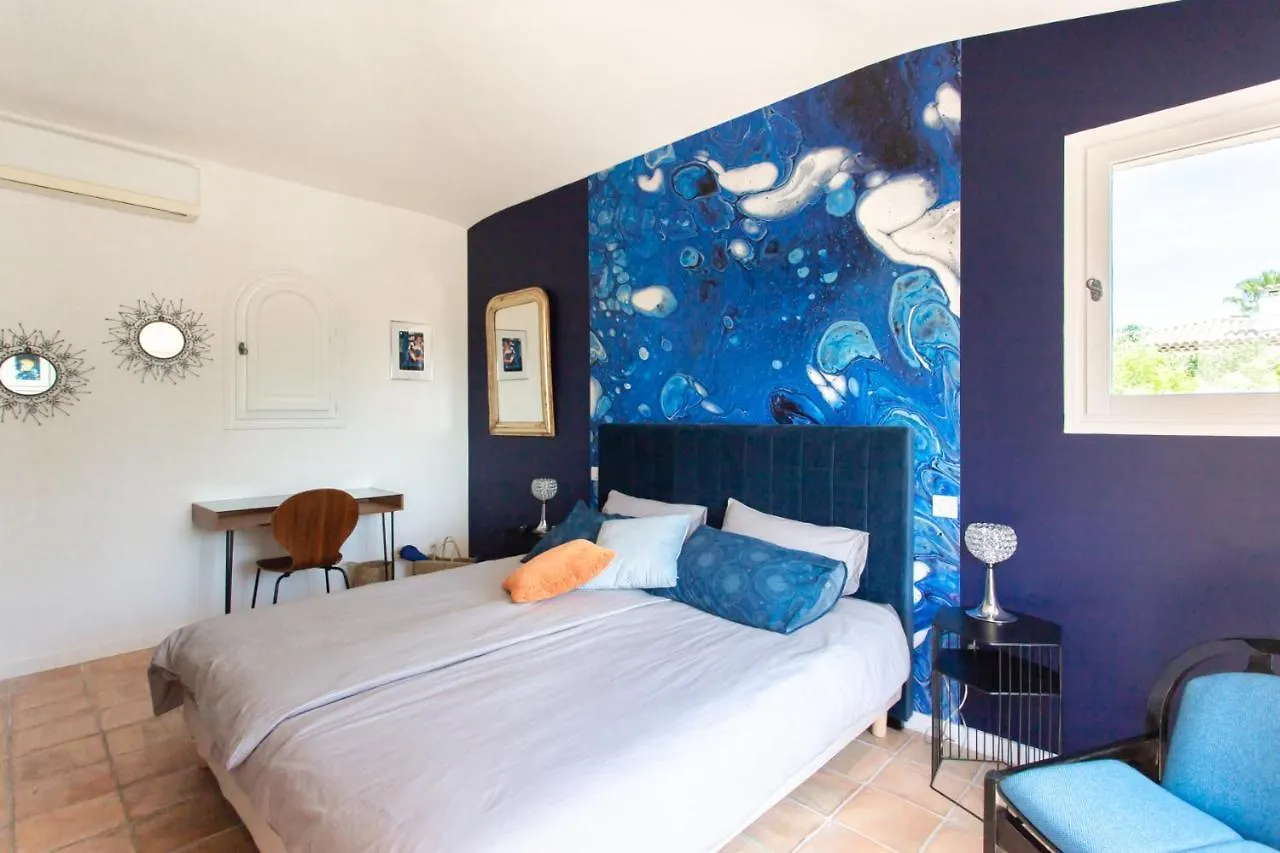 Le Domaine Des Muriers - Charme, Chic, Calme En Provence Cote D'Azur Plascassier Bed & Breakfast