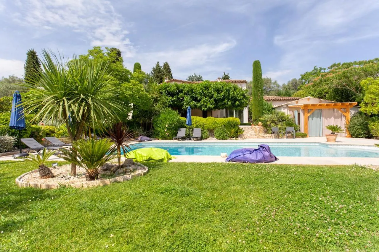 Le Domaine Des Muriers - Charme, Chic, Calme En Provence Cote D'Azur Plascassier