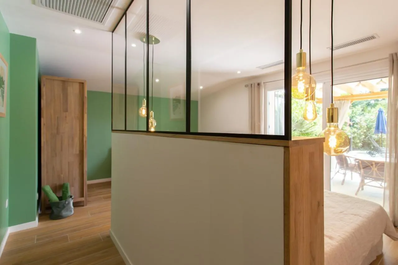 Le Domaine Des Muriers - Charme, Chic, Calme En Provence Cote D'Azur Plascassier 0*,